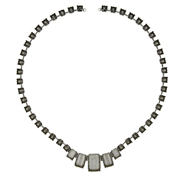 Octagon stone settings on 29ss Cup Chain Necklace base